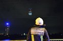 Einsatz BF Hoehenretter Koelner Seilbahn Hoehe Zoobruecke P2355